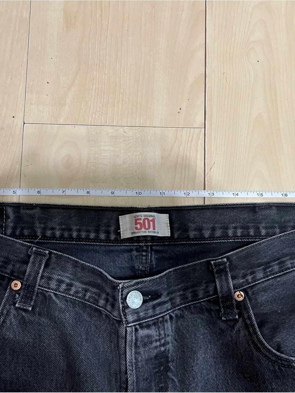 Levis levi straight